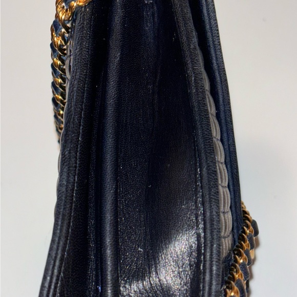 Authentic Bally Leather Quilted Crossbody Handbag/Purse Gold Chainstrap Mint - Picture 4 of 15